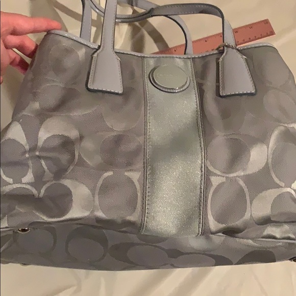 Coach Handbag - Picture 2 of 8